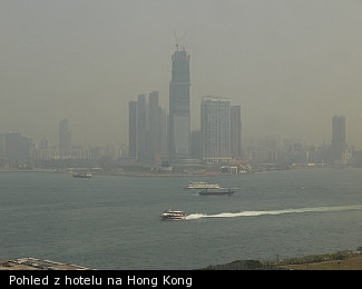 Pohled z hotelu na Hong Kong